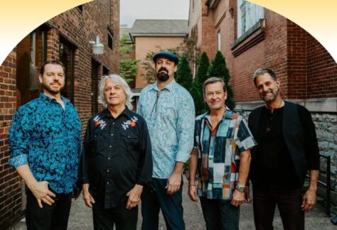5 band members of Pure Prairie League